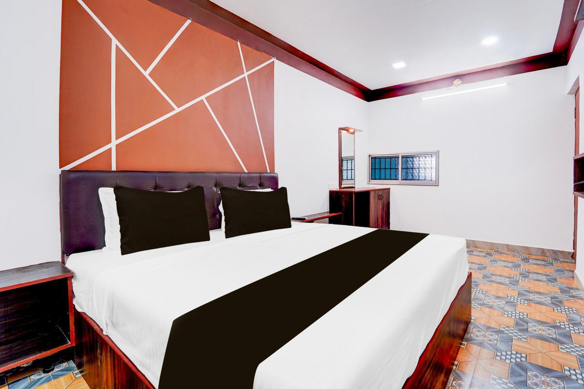 Hotel O Anandha Inn Rooms Tirupparangunram Kültér fotó